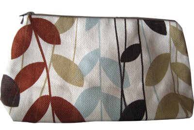 Skylar Cosmetic Bag in Jungle Fern