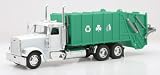 Freightliner Classic XL Garbage Truck 1:32 Scale