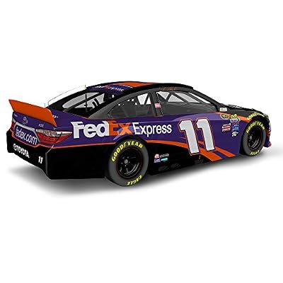 Lionel Racing Denny Hamlin #11 FedEx 2016 Toyota Camry NASCAR Diecast Car (1:64 Scale)