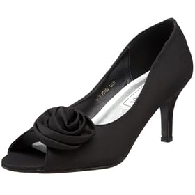 bridal couture pakistan Touch Ups Womens Dakin Pump