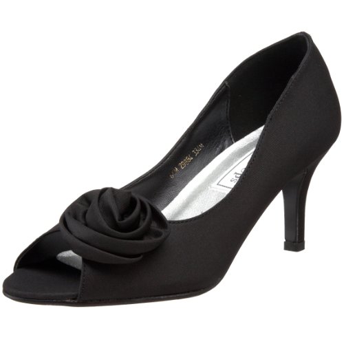Touch Ups Women's Dakin Pump