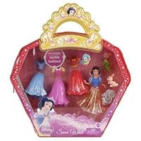 Disney Princess: Snow White Favorite Moments Mini Doll and Fashions Set