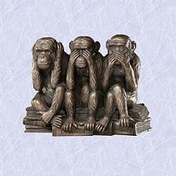 3 monkeys statue animal sculpture hear see spea no evil speak