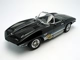 Die-cast Model Chevrolet Corvette Mako Shark (1961) (1:18 scale in Blue)