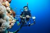 Wallmonkeys Peel and Stick Wall Decals - Diver with Camera - Removable Graphic