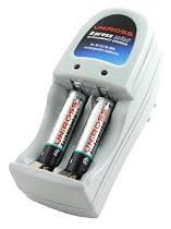 UniRoss X-Press Mini Battery Charger inc 2 x AAA 700 mAh OKhargeable Batteries