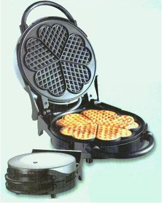 SAACHI - SA-1810 CHROME PLATED HEART SHAPED WAFFLE MAKER 220V-240V(THIS PRODUCT CANNOT BE USED IN AMERICA)