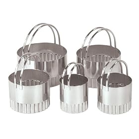 Buy Fox Run 5-Piece Stainless Steel Crinkled Biscuit Cutter Set