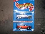 Hot Wheels - Father and Son Collectors Pack - 65 Mustang - 96 Mustang