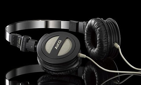 AKG ポータブルヘッドホン K404 並行輸入品