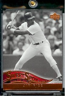 2005 Upper Deck Sweet Spot Classic Baseball Card #43 Jim Rice Boston Red Sox - Mint Condition - In Protective Display Case !