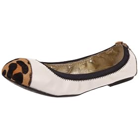 silver 11 wide Guess Womens Neema Ballet Flat