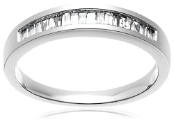14k White Gold Baguette Channel-Set Diamond Ring (1/5 cttw, I-J Color, I1-I2 Clarity)