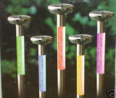 NEW 4 x COLOUR CHANGEING BUBBLE SOLAR GARDEN LIGHTS