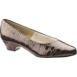 Soft Style Women's Angel II Pumps