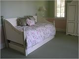 Flowers And Vine Day Bed