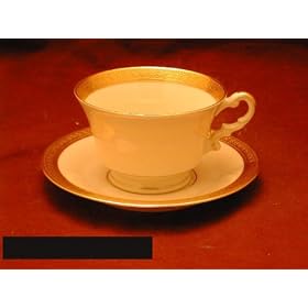 Syracuse Bracelet Cups & Saucers