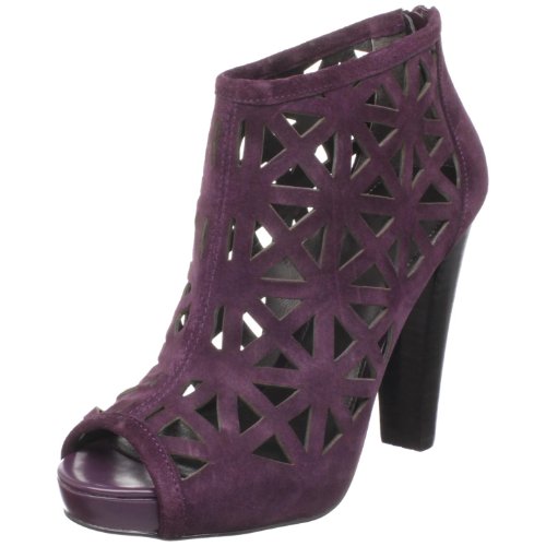 Calvin Klein Women's Lizzy Ankle Boot