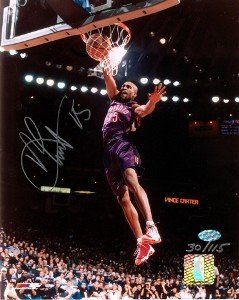 Vince Carter Autographed/Hand Signed Toronto Raptors 8x10 Photo