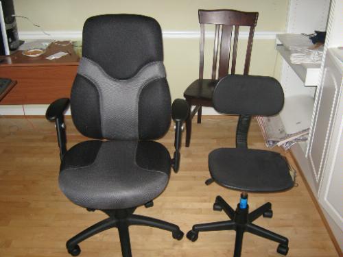 Ergonomic Office Chair - High Back Mesh Contemporary Executive Swivel Chair - BT-6001-GYBK-GG
