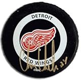 Chris Chelios Autographed Red Wings Puck
