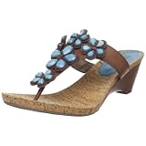 Kenneth Cole REACTION Womens Snap a Fan Wedge Sanda