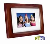 GiiNii 5 Inch Digital Picture Frame in Sculpted Wooden Frame
