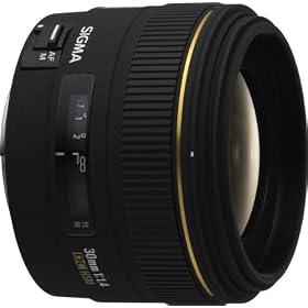 Sigma 30mm f 1.4 EX DC Lens for Pentax and Samsung Digital SLR Cameras by Sigma