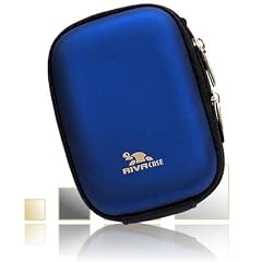 RivaCase® 7062 (PU) Kameratasche blau Kompatibilität: Canon IXUS; Panasonic FX; FS; Pentax Optio; Sony S750; S650; S700; S730; S780; T300; T200; T100; T70; T75; W130; W120; W110; W115; W125; T10; Kodak M763; M873; M883; M893 IS; V1073; M1093; Samsung i8; ES10; IT100; L201; L310; NV100HD; NV9; PL10; PL60; S1070; ST10; L100; i80; NV4; NV3; L210; L110; NV24HD; ES55; Nikon Coolpix; Olympus FE Mju; Casio Exilim; FujiFilm FinePix; General Electric A835; E1035; E1050TW; E1235; E840;