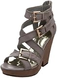 GUESS Womens Umbelia 2 Wedge Sandal Sandal