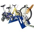 bikeRAST Fahrradst�nder - Trendige Parkstation f�r Fahrr�der und Roller in blau!