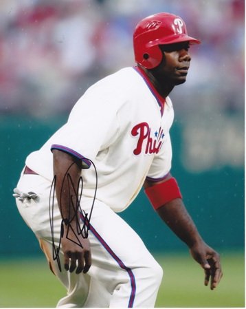 Ryan Howard Autographed Philadelphia Phillies 8x10 Photo