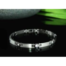 Buy DIAMOND EYE CROSS LINK SOLID STAINLESS STEEL BRACELET .25 x 8.5 by Willowbee