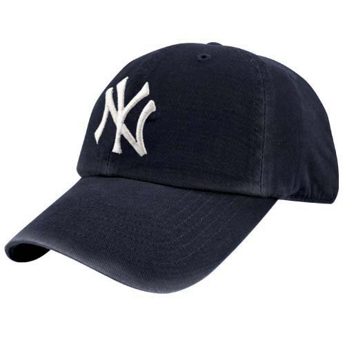 New York Yankees Franchise Fitted Baseball Cap (Dark Navy Blue, X-Large)