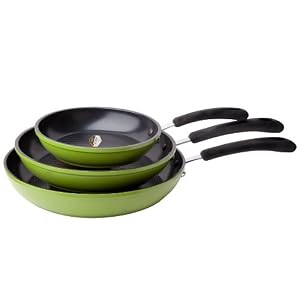 The Green Earth Frying Pan 3-Pan Set by Ozeri 