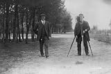 1909 WILBUR WRIGHT W/ PHOTOGRAPHER IN PAU FRANCE PHOTO