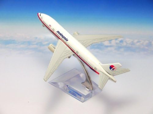 Airplane model die-cast / aircraft: Malaysia Airlines Boeing 777
