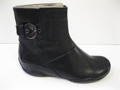 clarks boots 8