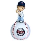 114117 - MLB Minnesota Twins Girl On Baseball Musical - Precious Moments