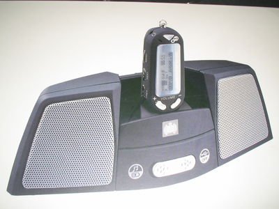 Childrens Toyshop  Electronics : Ministry Of Sound MP3 Player with Speaker Docking Station 256MB