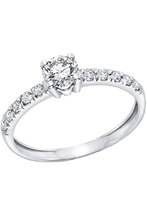 D color diamond engagement rings