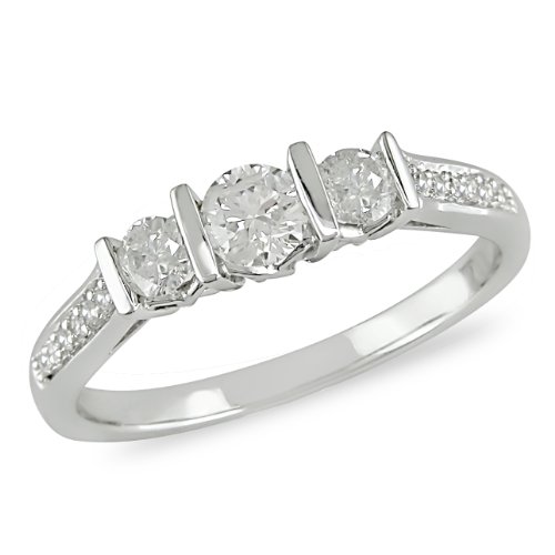 1/2 ct.t.w. Three-Stone Diamond Ring in 10k White Gold, I2-I3, G-H-I