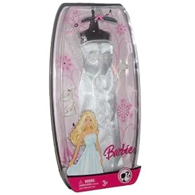 Barbie Fashion 2007 Casual Party Outfit Doll Cloth Assortment L9792 - White Wedding Dress with Bouquet, Veil and A Pair of High Heel Shoes