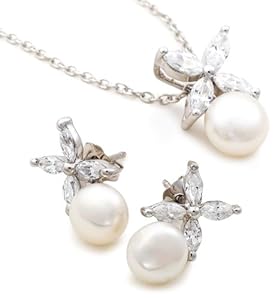 Platinum Plated Sterling Silver Freshwater Cultured Pearl Earrings and Pendant Necklace Set