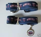 Minnesota Twins Dog Pet Set Leash Collar ID Tag XS
