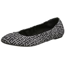 Givenchy Women's 584196 Flat