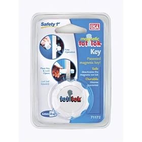 Safety 1st Tot-Lok Magnetic Key
