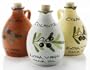 1/4 L Italian Colavita Cold Pressed Extra Virgin Olive Oil in Hand - Painted Ceramic Cruet