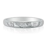 Three Diamond Promise Ring in 10K White Gold