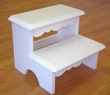Ukid Lindsey Scalloped Step Stool, White